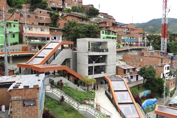 Urban Escalators, Medellín