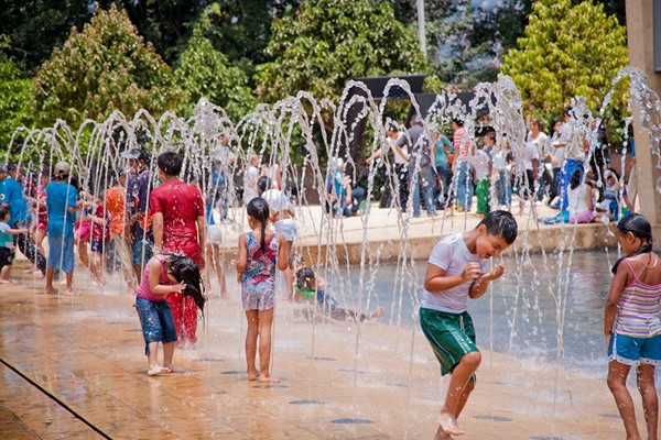 The residents of Medellín enjoying the public spaces in the city