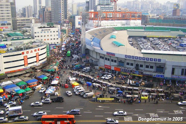 Dongdaemun area before regeneration