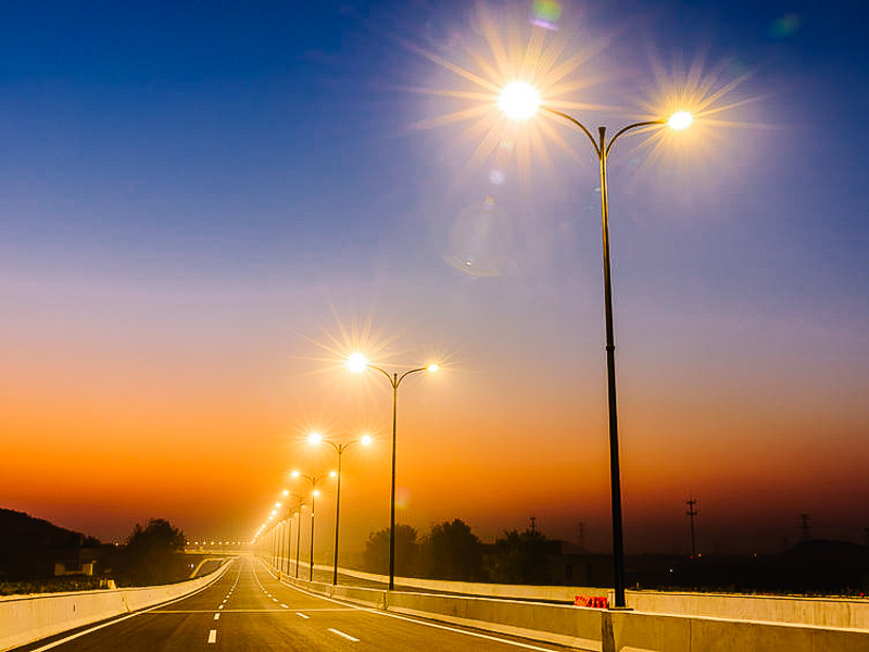 Cities could put more thoughts on selecting the optimal colour temperature and lighting levels for its streets.