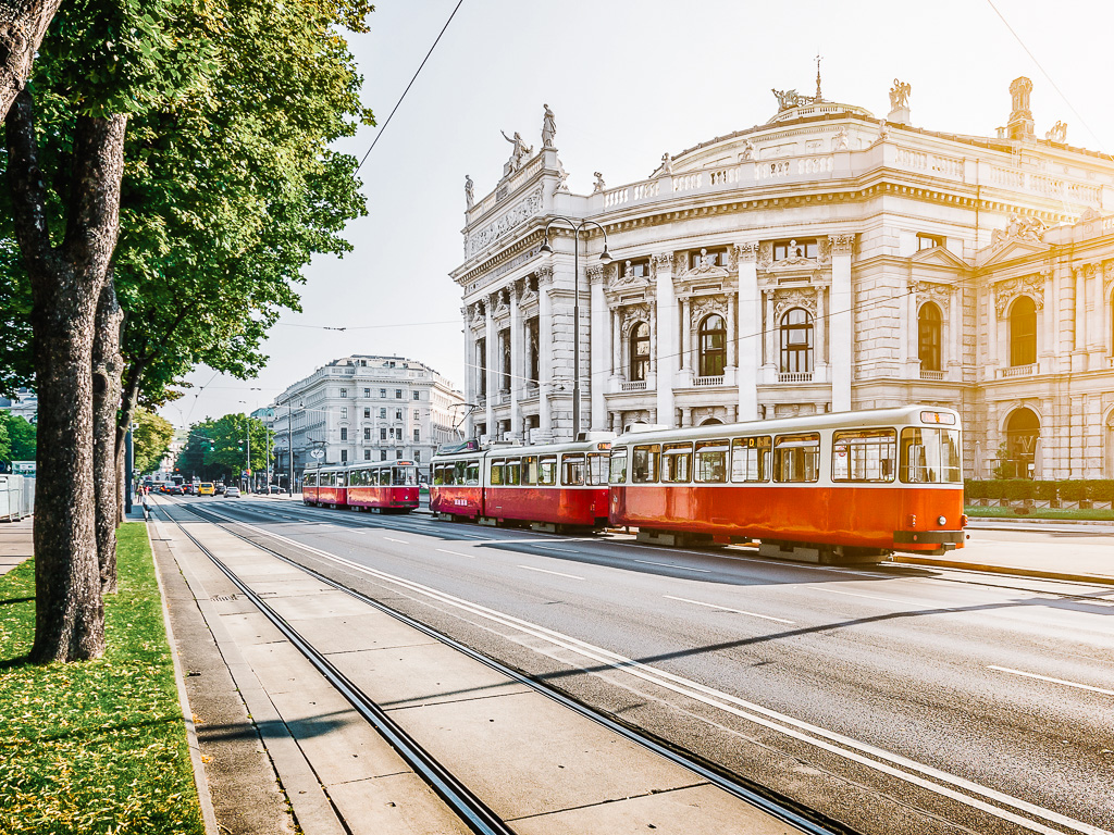 New developments in Wilhelmsburg with access to public transportation