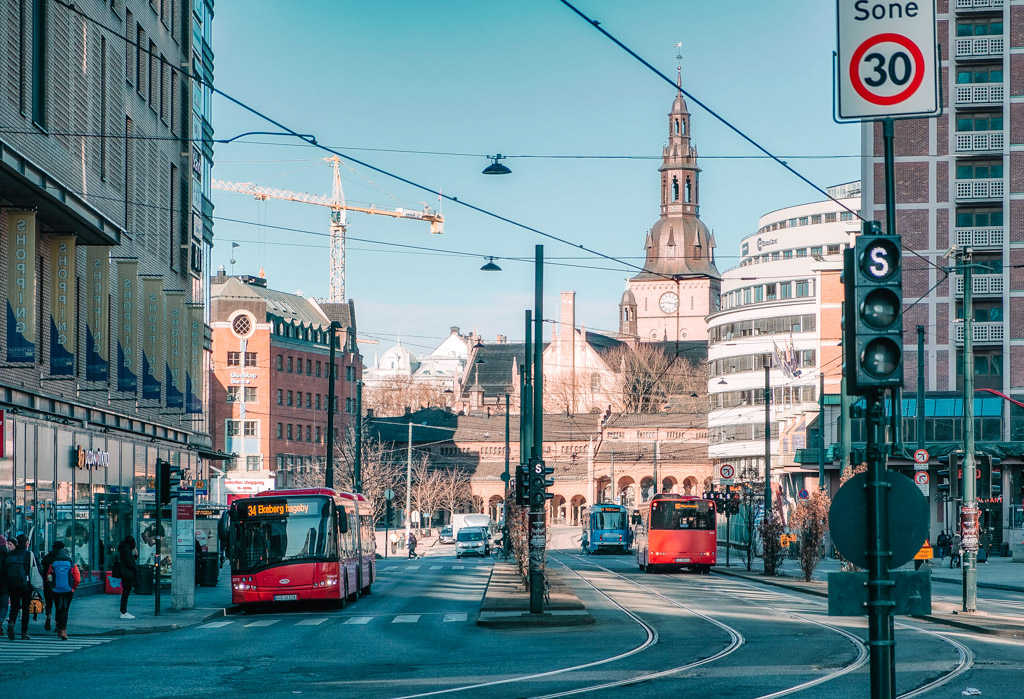 Oslo aims to fully electrify the city's vehicles by 2030